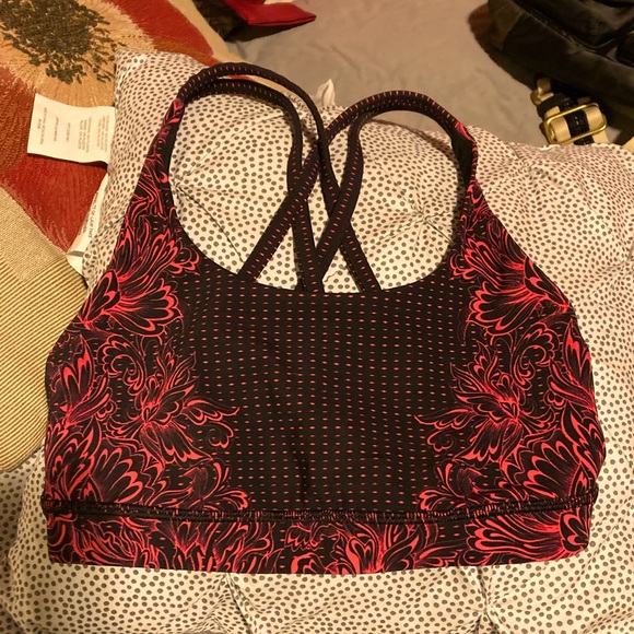 Lululemon Free To Be Wild Athletic Top/Sports Bra - Picture 1 of 2